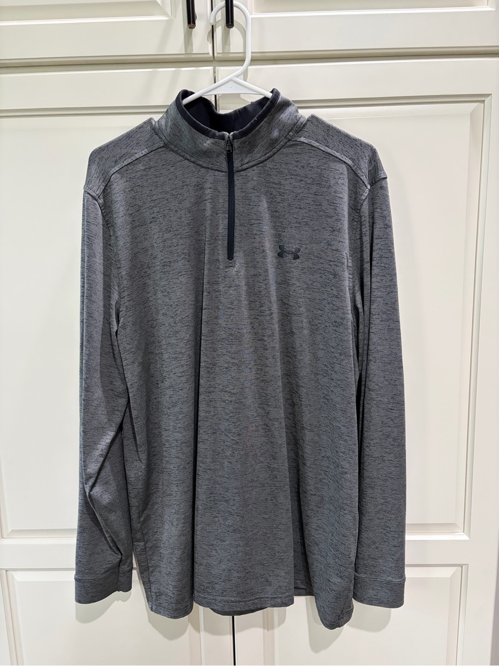Under Armour Men's Heather Gray Quarter-Zip Performance Golf Top